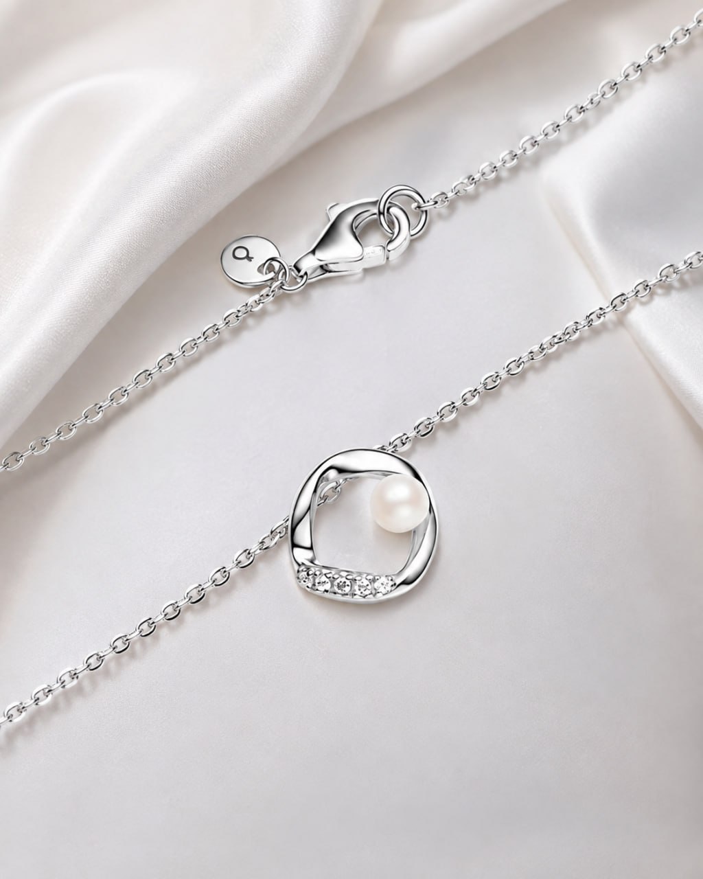 Pandora Jewelry visual